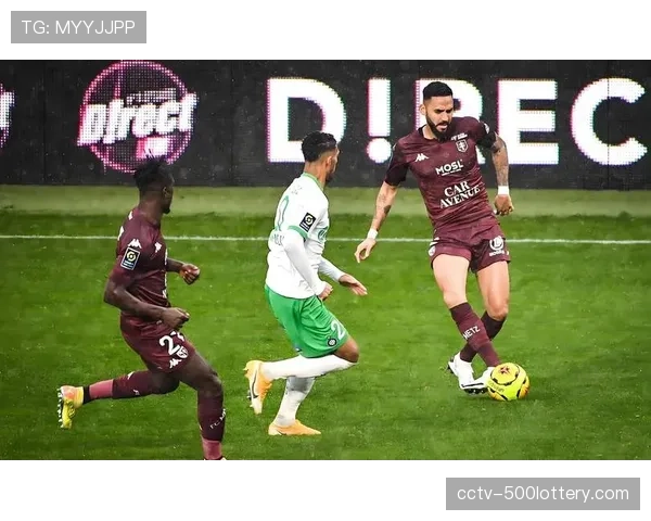 斯特拉斯堡3-2洛里昂，卡迪乌为洛里昂打入首球